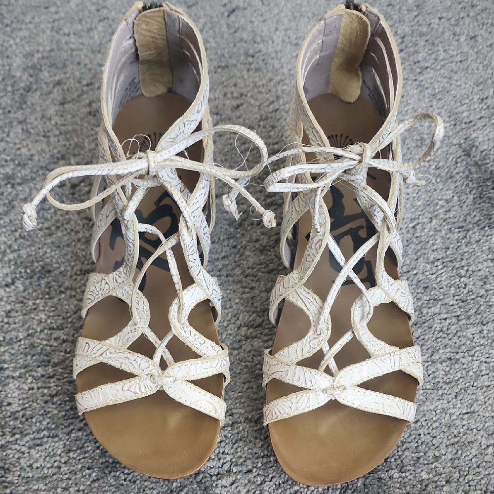 OTBT Yellow Gold Nomadic Sandals with Lace-Up Design